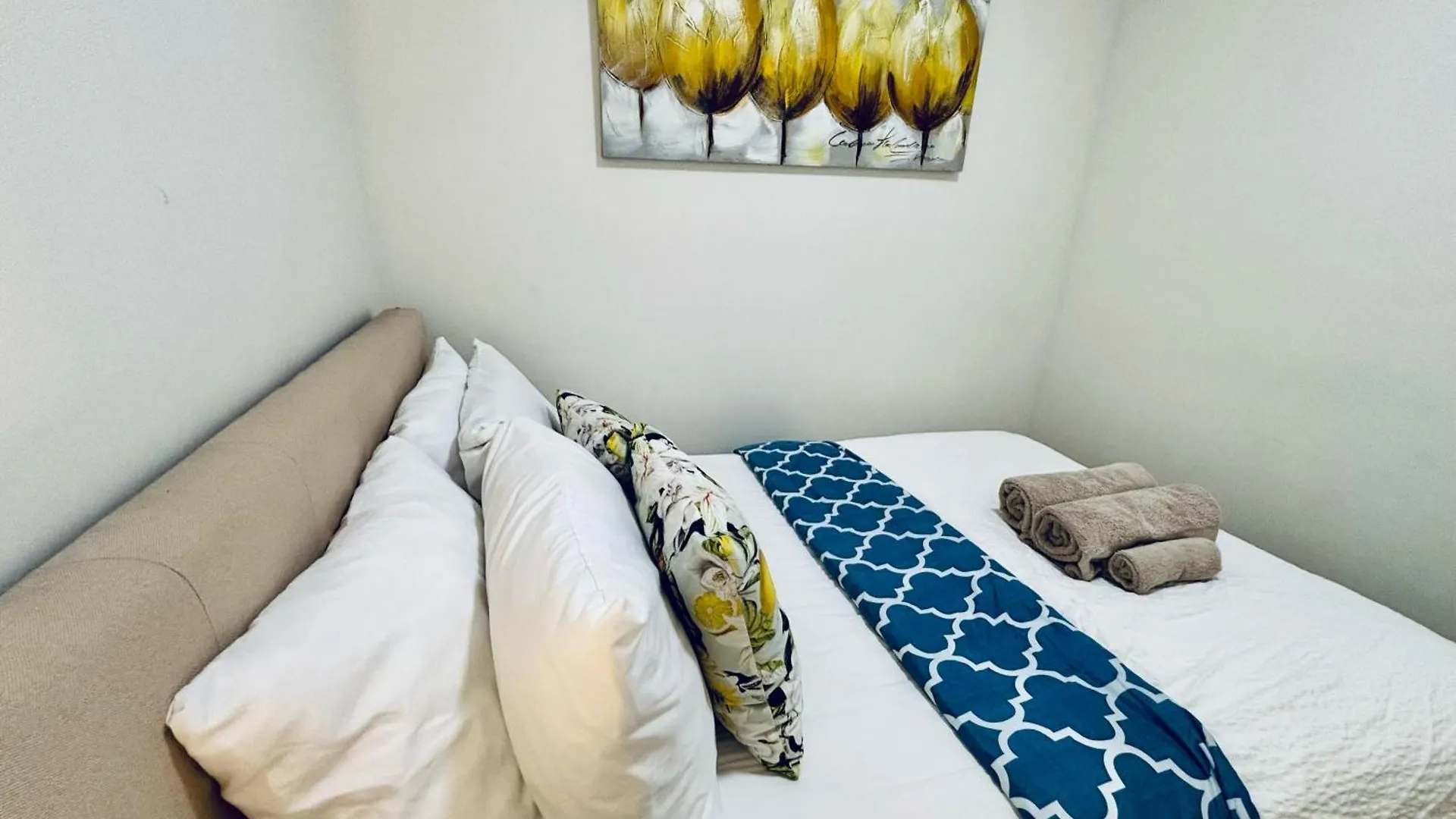 Plateau Luxe Loft - Two Bedroom Apartment Montreal